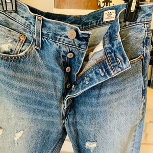 Levi’s jeans 29W X 28L White  Oak Cone Denim.